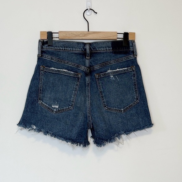 Abercrombie & Fitch the 4” mom high rise shorts , sz 4 - Picture 2 of 5